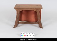 布袋戲道具-桌(含文具)藏品圖，第8張